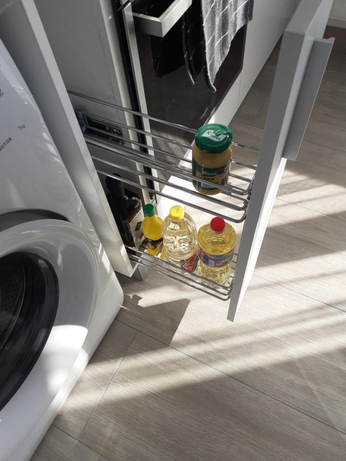 Livezeni  Sara Apartman מראה חיצוני תמונה